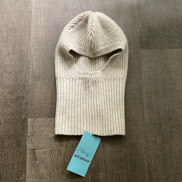 NWT 100% Fine Merino Wool Balaclava - Picture 2 of 4